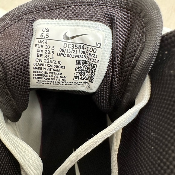 Nike Air Force One High Top - Picture 2 of 4